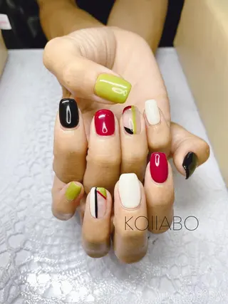 ネイル KOLLABO nailのネイルデザイン