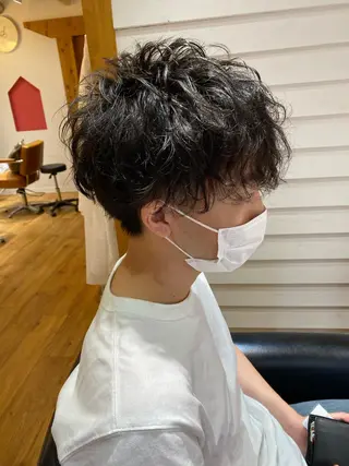 ミディアム パーマ メンズ AVANCE.難波 店長 松元のヘアスタイル