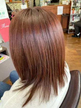 ミディアム カラー 大橋 綾子のヘアスタイル