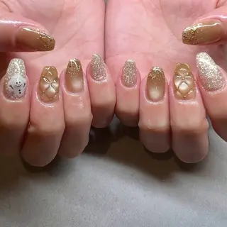 ネイル YUKO🩶 sofa立川のネイルデザイン