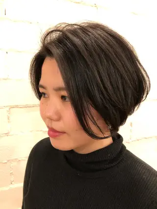 ショート 口コミ評価4.9⭐︎ カワナベ マサシのヘアスタイル