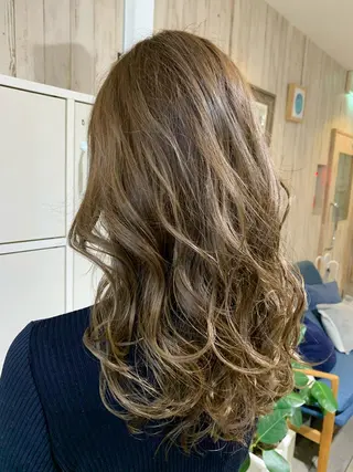 ロング カラー 心斎橋韓国ボブ 好原良真のヘアスタイル