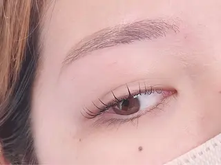 マツエク・マツパ Chipi Eyelashの眉毛・アイブロウイメージ