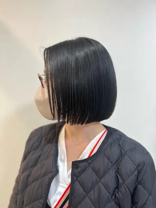 ショート ハッシュ・ウルフ🐺 小顔レイヤー松山直史のヘアスタイル