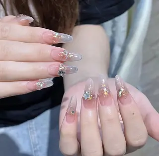 ネイル Queens ひなのネイルデザイン