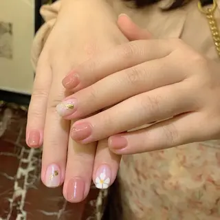 ネイル 🦋ネイルサロン ブラン🌈ゆりのネイルデザイン