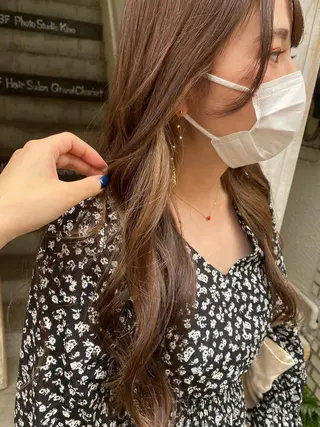 ロング カラー Sia中野新橋　店長 田中　優莉乃のヘアスタイル