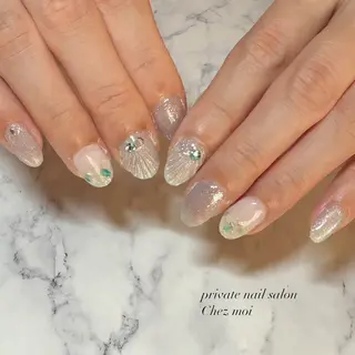 ネイル KOMINE TOMOKOのネイルデザイン