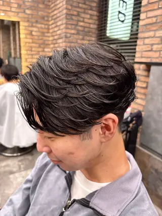 メンズ 🪽直毛男子の救世主 🪽フェザーパーマのヘアスタイル