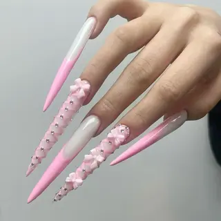 ネイル Julli NailStudioのネイルデザイン