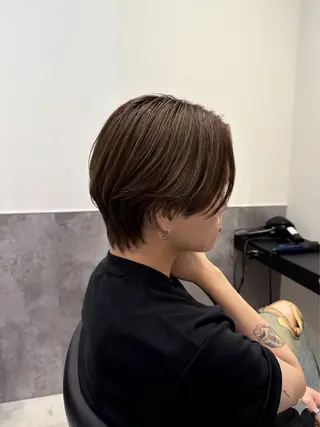 ショート カラー パーマ メンズ センターパート特化 井上健太のヘアスタイル