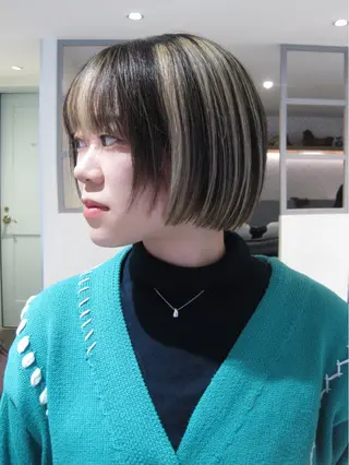 ショート カラー 🦖ミニボブ/ボブ /MOEKA🦕のヘアスタイル