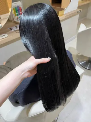 ロング 板垣 歩美のヘアスタイル