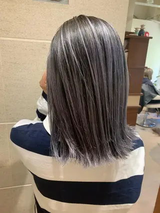 セミロング カラー ハイライトカラーなら 川嶋宏旭 栄 矢場町のヘアスタイル