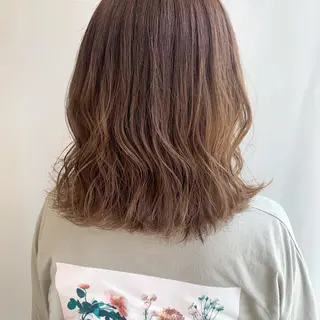 カラー 山口 莉奈のヘアスタイル