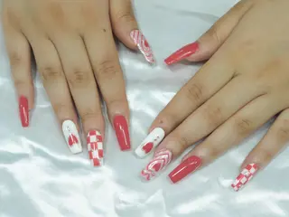 ネイル 魚谷 日菜のネイルデザイン