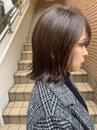 ミディアム yaya✂︎ 美髪/艶カラーのヘアスタイル