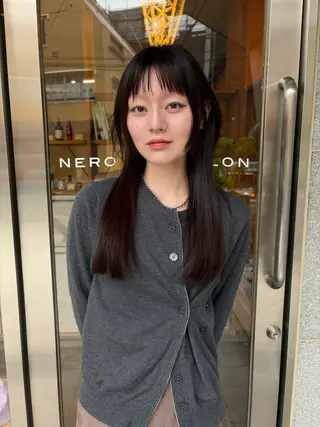 ロング レイヤーカット NERO加藤木麻彩のヘアスタイル