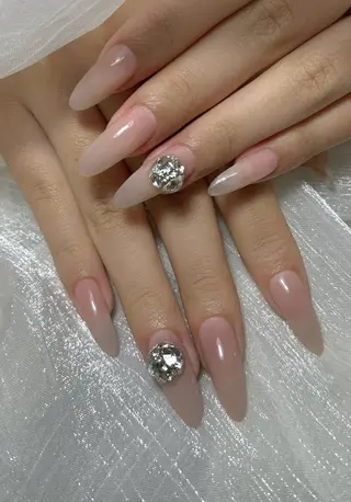 ネイル S·K ネイルサロンのネイルデザイン