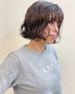 ショート カラー パーマ iet.所属・吉江 結菜のヘアスタイル