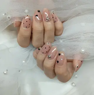 ネイル 金井 奈々のネイルデザイン