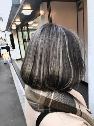 ミディアム カラー 100%髪質改善特化 TRUNSのヘアスタイル