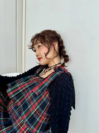 ミディアム 詩音 ／札幌美容師のヘアスタイル