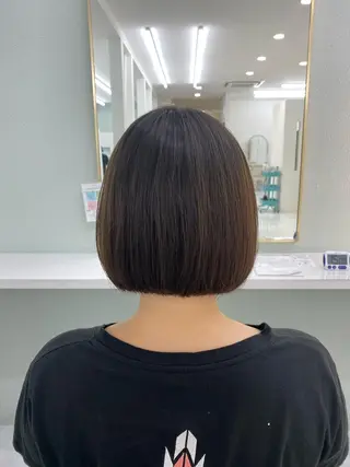 ミディアム カラー 中川 茜里のヘアスタイル