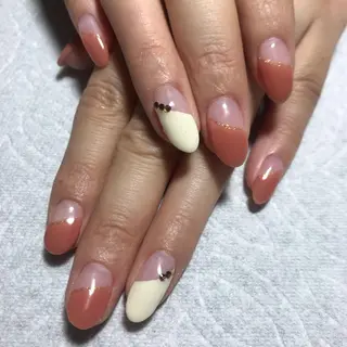 ネイル ECLAT エクラ所属・寺山 千鶴のネイルデザイン