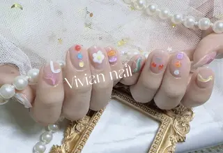 ネイル VIVIAN エイのネイルデザイン