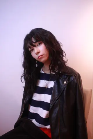 ミディアム カラー ヘアアレンジ 秋葉 一郎のヘアスタイル