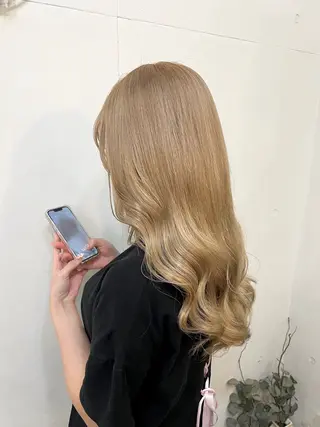 ロング カラー ヘアアレンジ hazuki🐈⬛ 透明感カラーのヘアスタイル