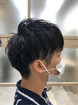 ショート パーマ メンズ 天野 涼のヘアスタイル