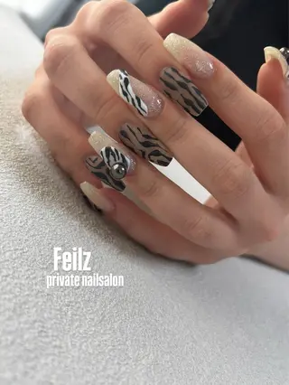 ネイル Feliz 楽しいネイルサロンのネイルデザイン