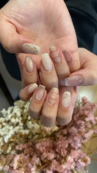 ネイル crystal ⭐︎ colorのネイルデザイン
