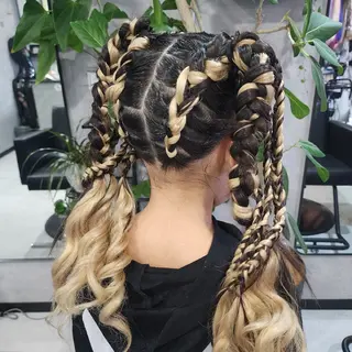 ヘアアレンジ キッズ ESTELA... OHARA のヘアスタイル