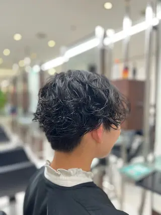 ショート パーマ 小野 達己のヘアスタイル