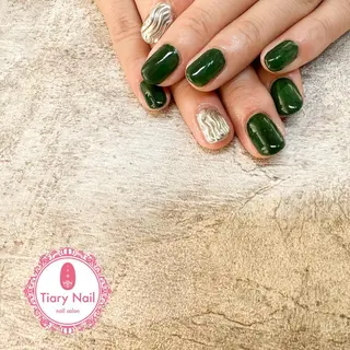 ネイル tiarynail K K🐼のネイルデザイン