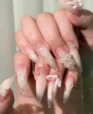 ロング カラー 波 なみのネイルデザイン