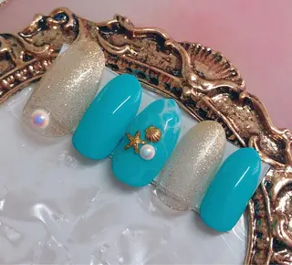 ネイル CROWN プライベートサロンのネイルデザイン