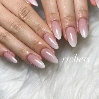 ミディアム ネイル richeri beautyのエステ・リラクイメージ