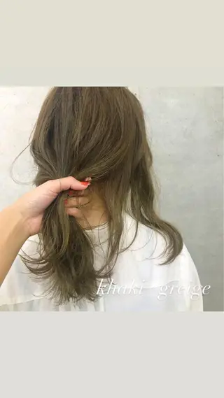 ミディアム カラー レイヤーカット🪽 MARINA🦩のヘアスタイル