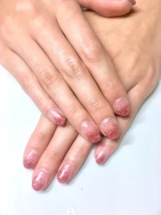 ネイル 新宿ネイルサロン ジェミディローサのネイルデザイン