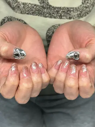 ネイル IROHA NAIL 愛音のネイルデザイン