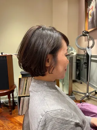 ショート ｼｮｰﾄｶｯﾄ 梅田 山下　すみれのヘアスタイル