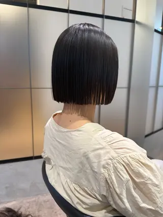 ミディアム 須藤 優真 切りっぱなしボブのヘアスタイル