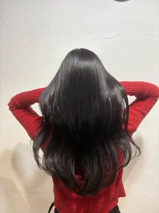 カラー 近藤 璃人のヘアスタイル