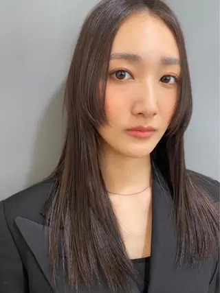 ロング カラー 鈴木 世莉のヘアスタイル
