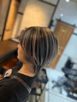 ショート カラー 指名No.1💥 ユウトのヘアスタイル