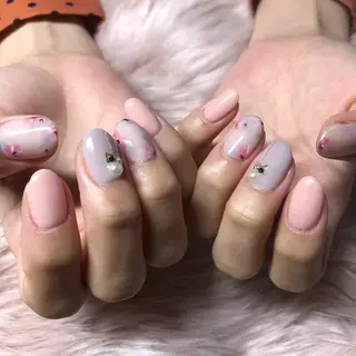 ネイル 口コミ5.0 Mizuki.aのネイルデザイン